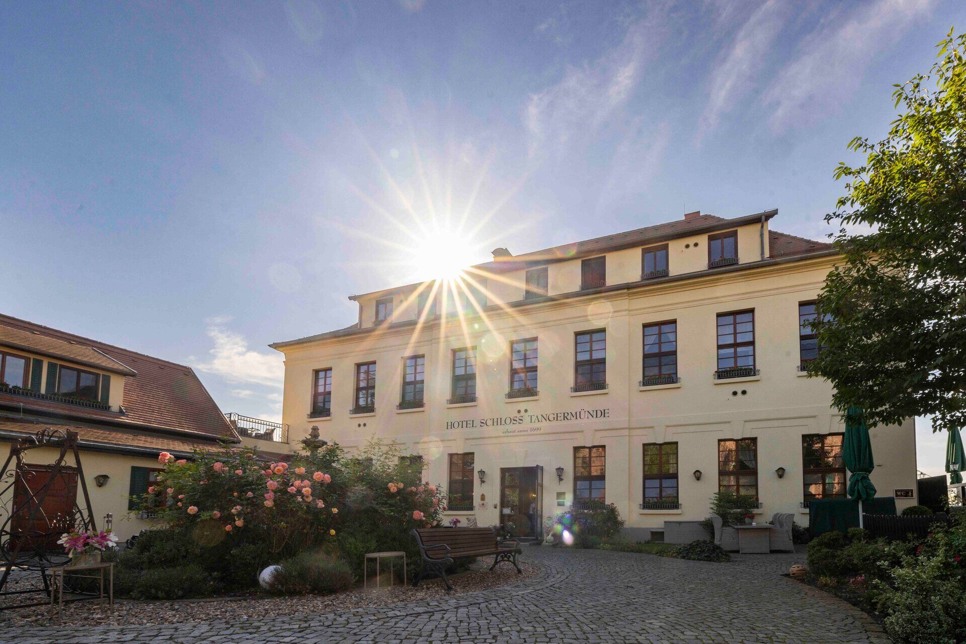 Tourismus in Sachsen-Anhalt: Rückläufige Zahlen bei den Gästen der Beherbergungsbetriebe im Juni 2026 ©Investitions- und Marketinggesellschaft Sachsen-Anhalt mbH / Rolf Klatt tangerm nde burg und schlosshotel
