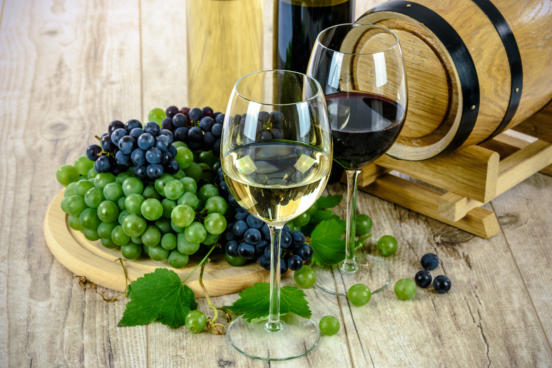 wine 1761613 1920 PhotoMIX Company pixabay