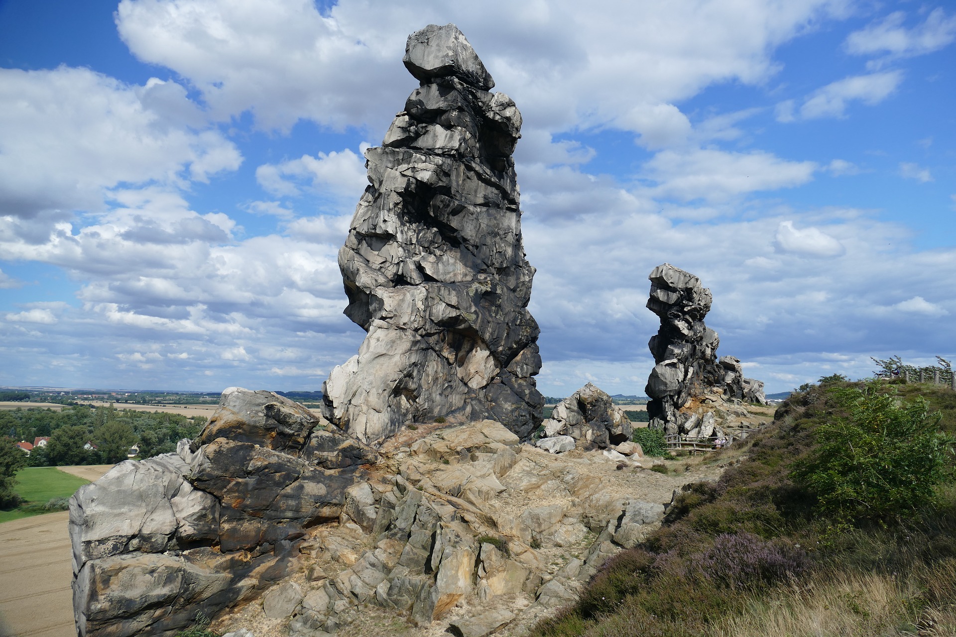 sandstone rocks 2594537 1920 nikon digital pixabay