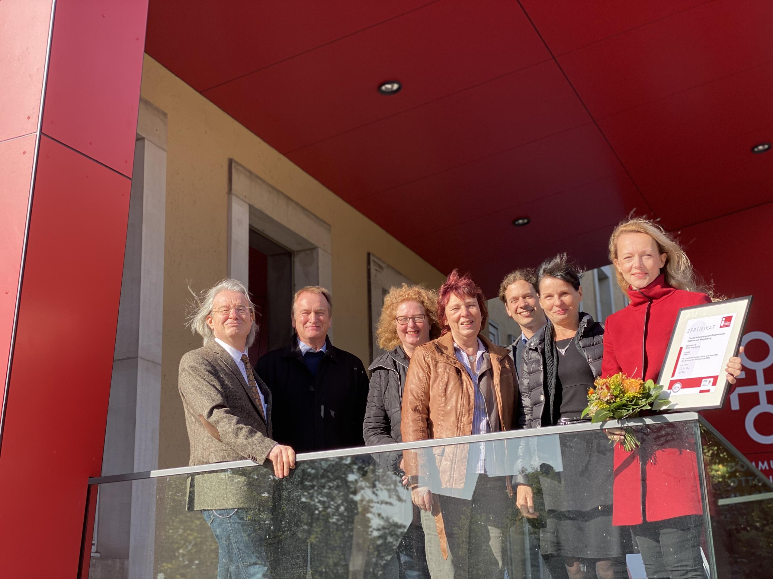 v.l.n.r. Dr. Claus Peter Hasse, Claus Rokahr, Dr. Gabriele Köster, Irene Mihlan, Heinrich Natho, Andrea MEyer, Sandra Yvonne Stieger ©Magdeburg Marketing