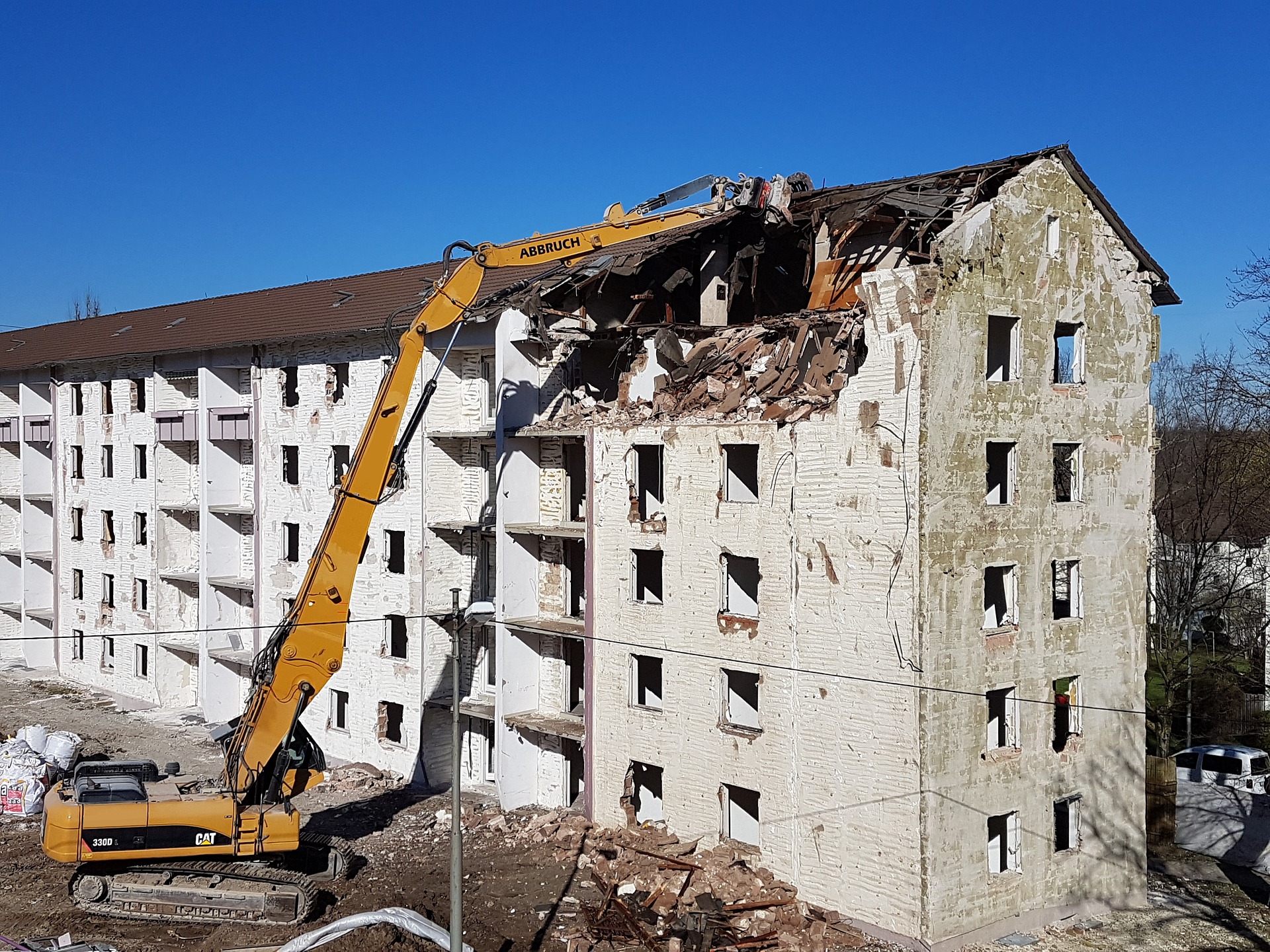 Radarschirme in der Landschaft