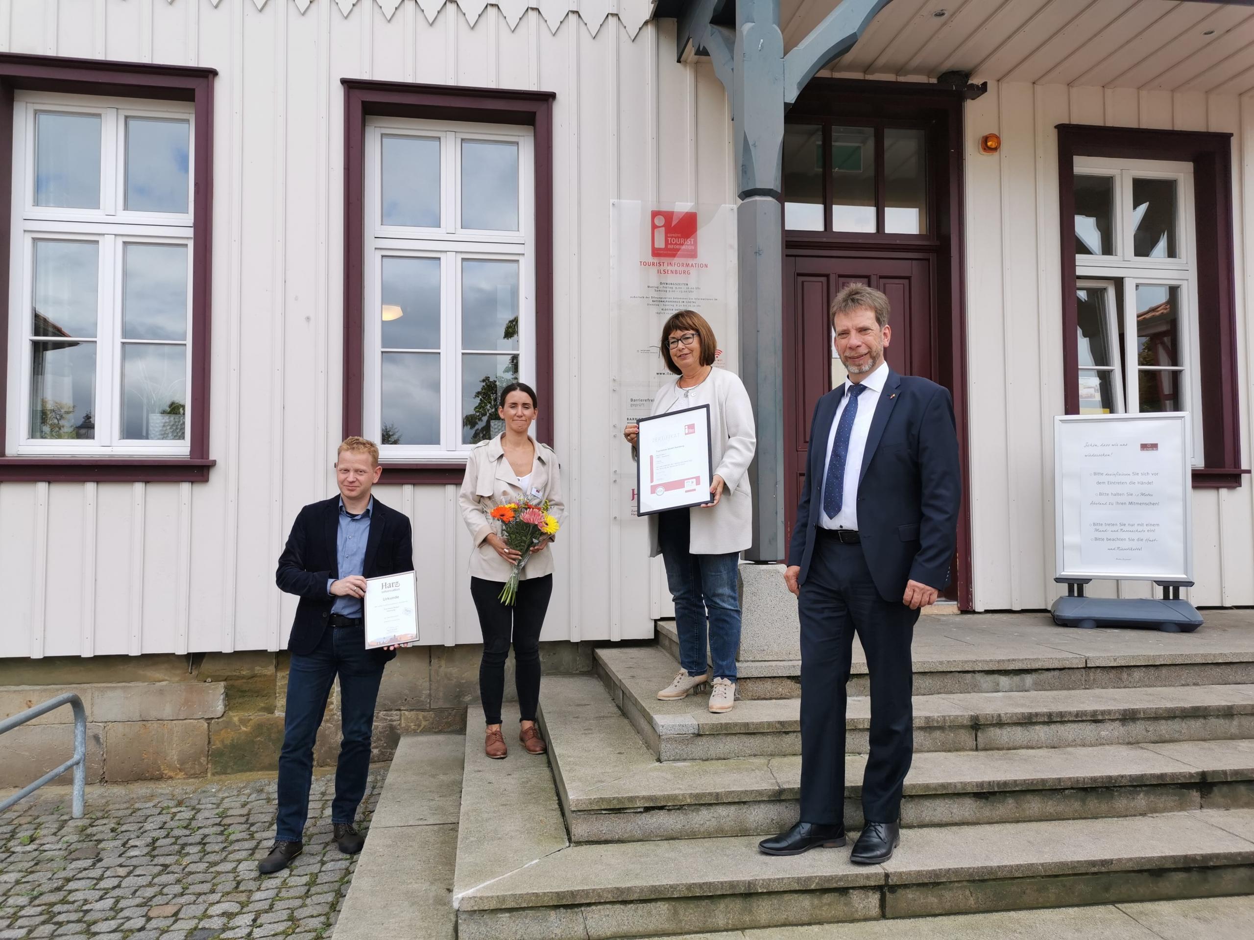 Ilsenburg Uebergabe i Marke Harz Information, c htv