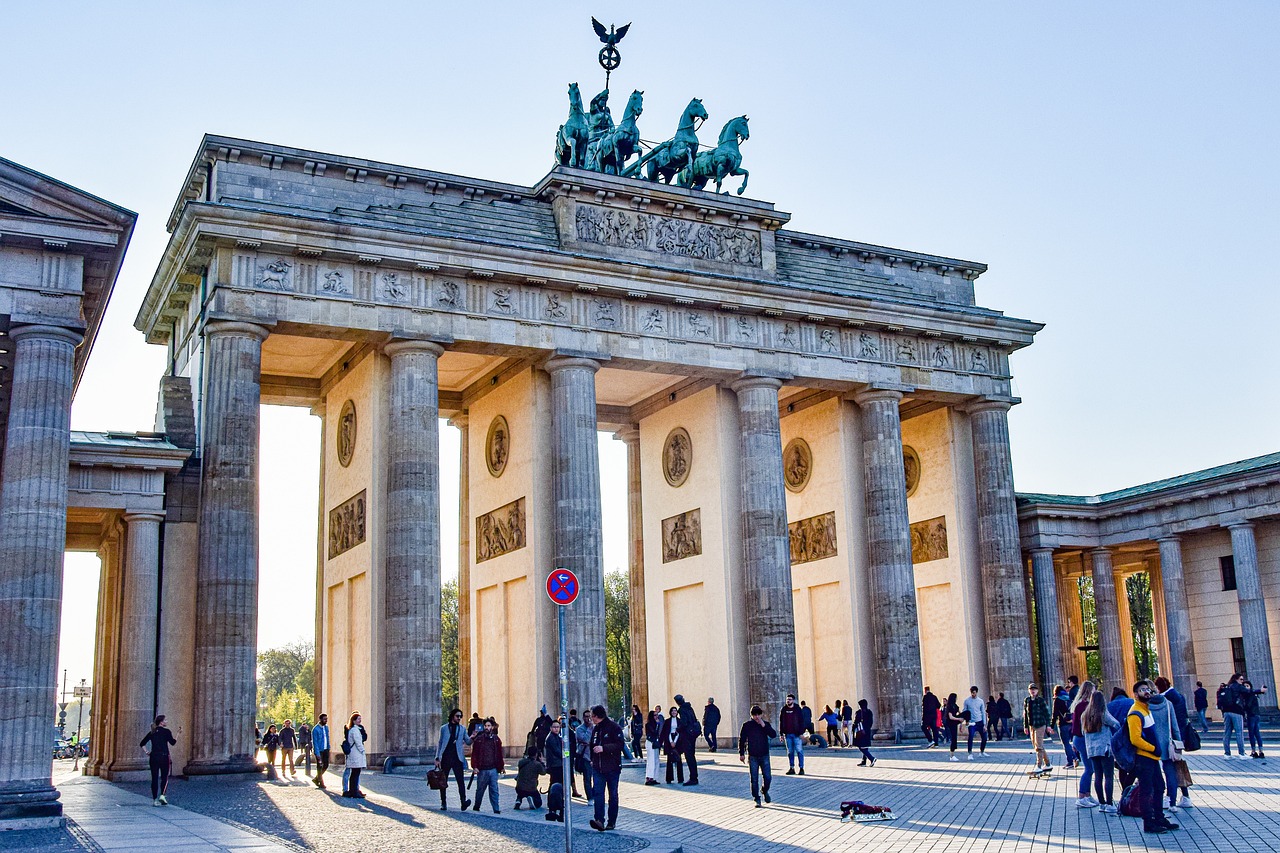 PROJECT M und Saint Elmo‘s Tourism präsentieren Ergebnisse der 3. großen Städtereisenstudie ©pixabay Brandenburger Tor Berlin
