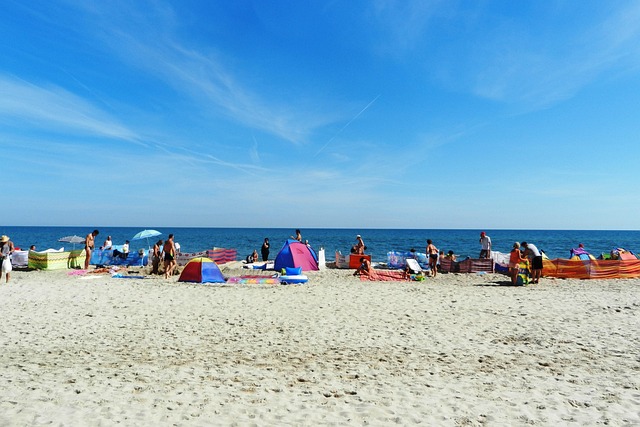 beach 501244 640