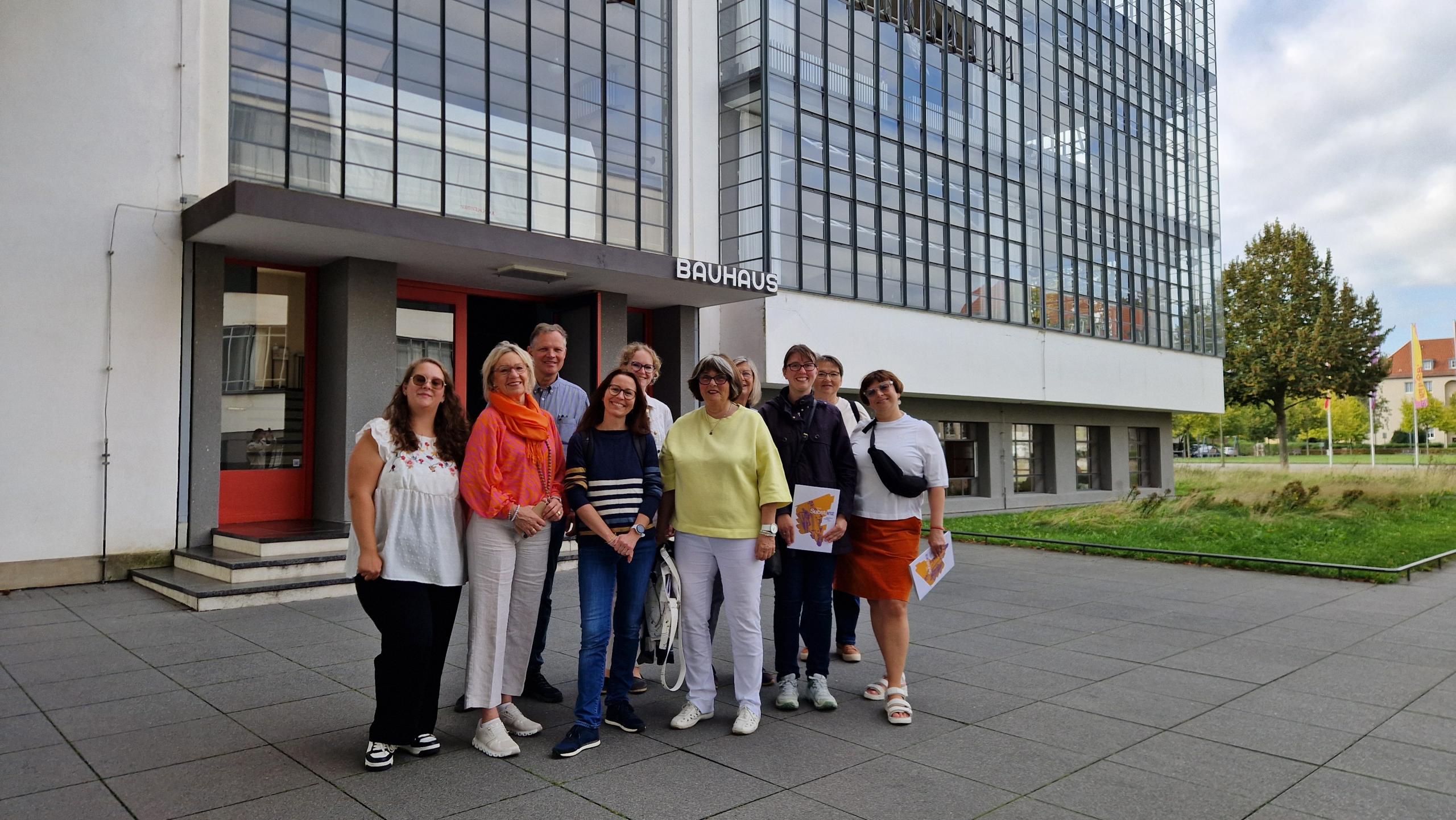inforeise reiseveranstalter gruppenfoto 2 c smg dessau ro lau christian korn