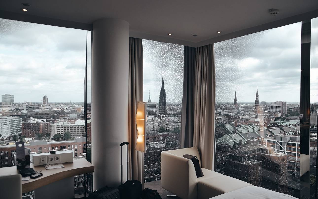Hotelzimmer ©LS Foto_pixabay hotel rooms 2614141 1920 LS Foto pixabay