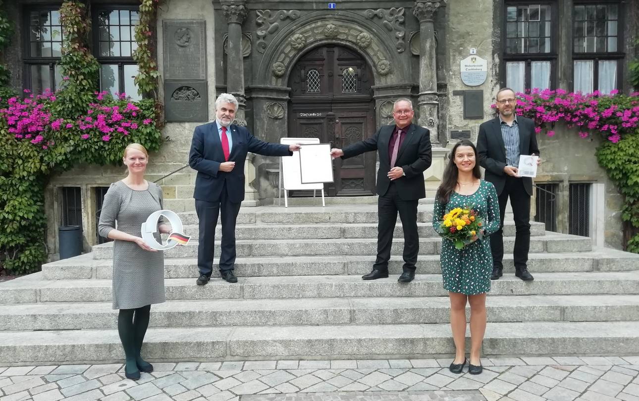 Zertifikatsübergabe an OB Frank Ruch und MitarbeiterInnen der Welterbestadt Quedlinburg