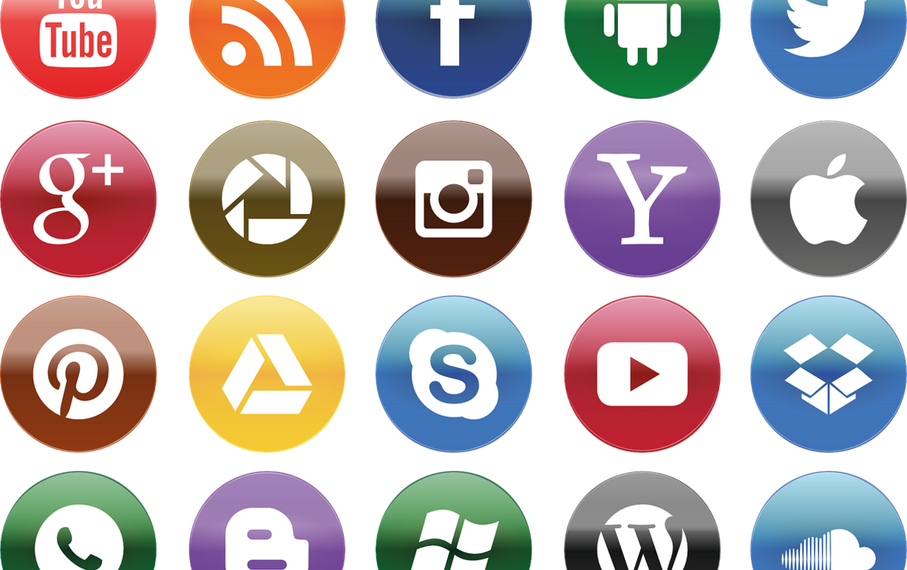 Logos soziale Medien