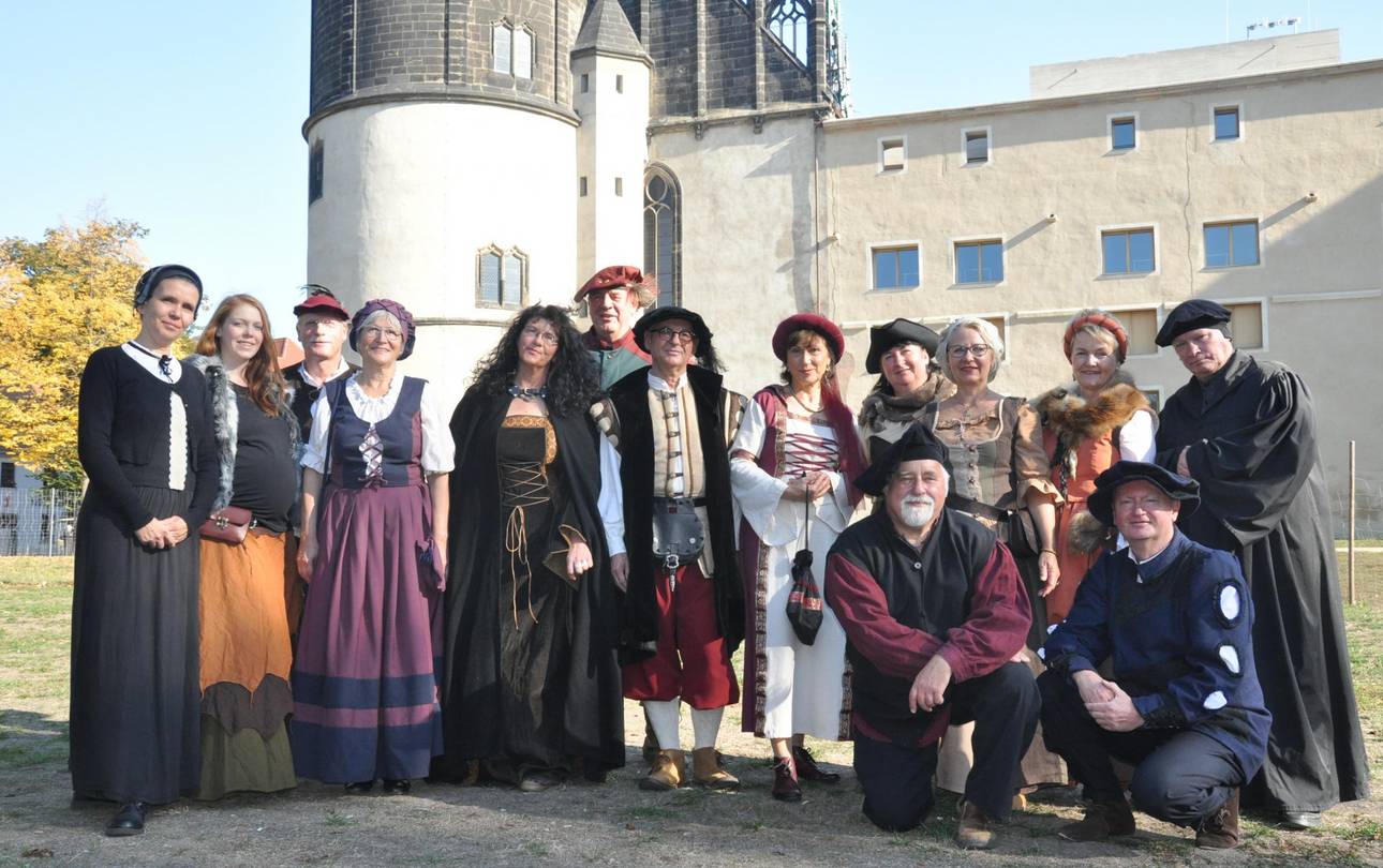 Fotoshooting Stadtführer ©Tourist-Information Lutherstadt Wittenberg fotoshooting stadtführer 10 © tourist information lutherstadt wittenberg