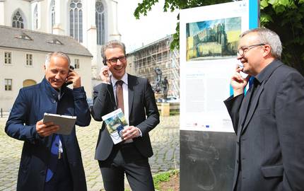 vl Lange Bauer Friedrich Fenske mit Audiowalk Feininger (c) Jan Laurig
