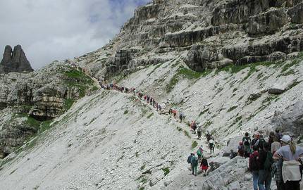 three zinnen 175999 1280 wikiImages pixabay