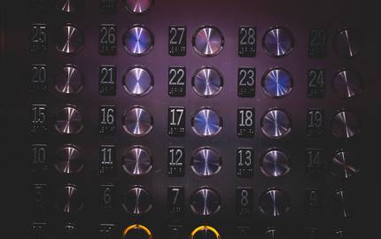 elevator 926058 1920stoksnap pixabay