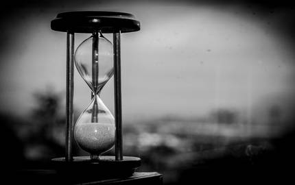 time Sanduhr EDUIN pixabay