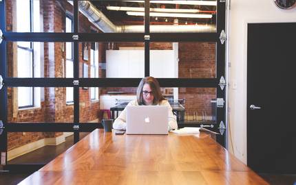 student 849824 1920(1)