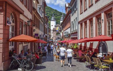 tourism 5317390 1920