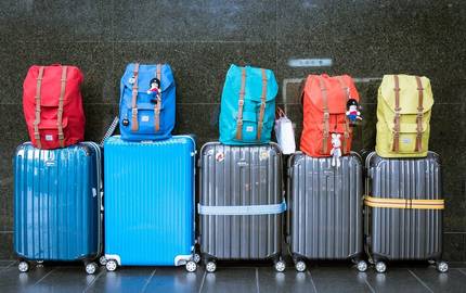 luggage 933487 1280