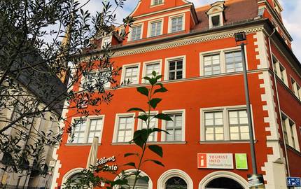 hallesaale Shop in Tourist Information (c)Stadtmarketing Halle Saale GmbH