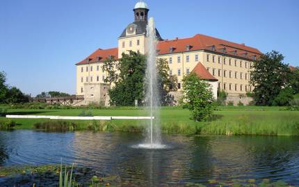 Gartenträume-Parks Sachsen-Anhalt laden ein zum „Rendezvous im Garten“ Schlosspark Moritzburg Zeitz