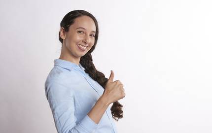 zufriedene Mitarbeiterin