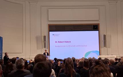 0c46169e 95ea 4824 bb76 3f40d7ce9cb6