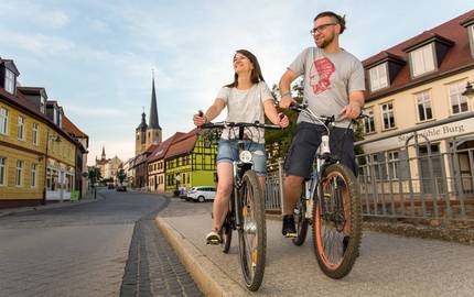 Freizeitbranche wieder im Aufwind Freizeit genießen - Stadterkundung vom Elberadweg zur Altstadt