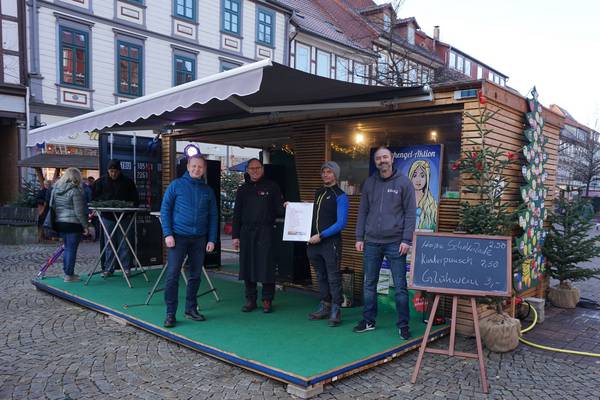 Urkundenübergabe Event-Container