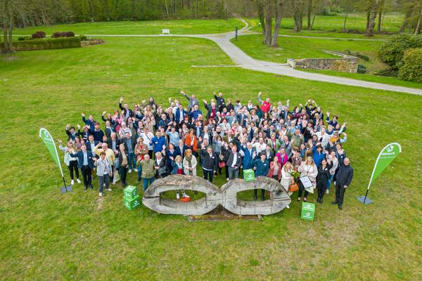 Gruppenbild der Teilnehmer