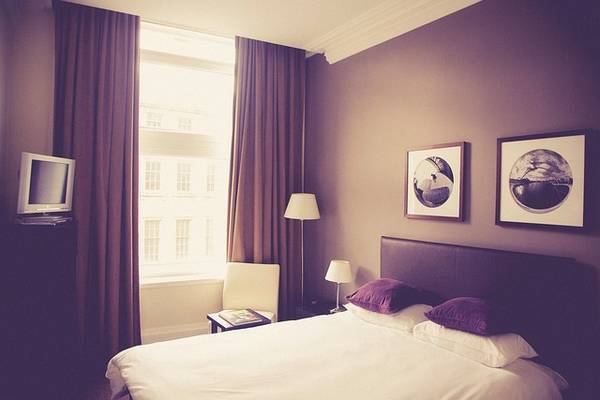 hotel room 2619509 640